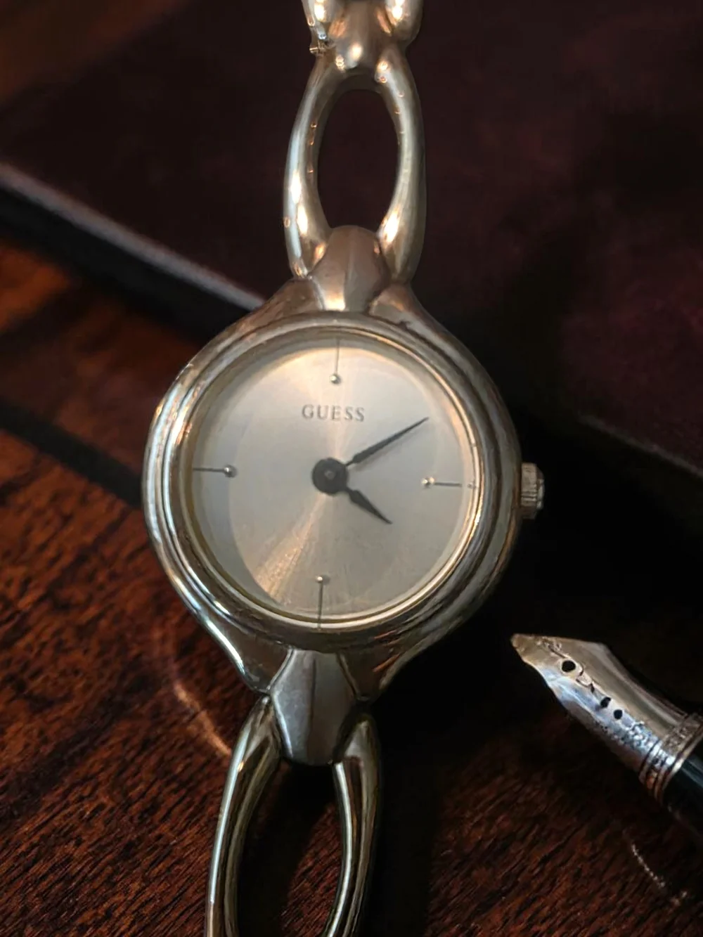 GUESS Vintage Silver Tone Dainty Chain Link Watch